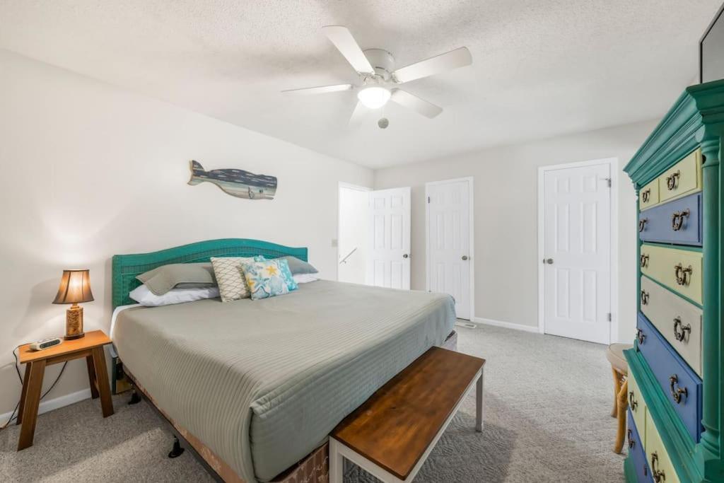 New! Steps To White Sand Beaches! Pool & Grill! 2Br 2Ba Panama City Beach Exterior photo